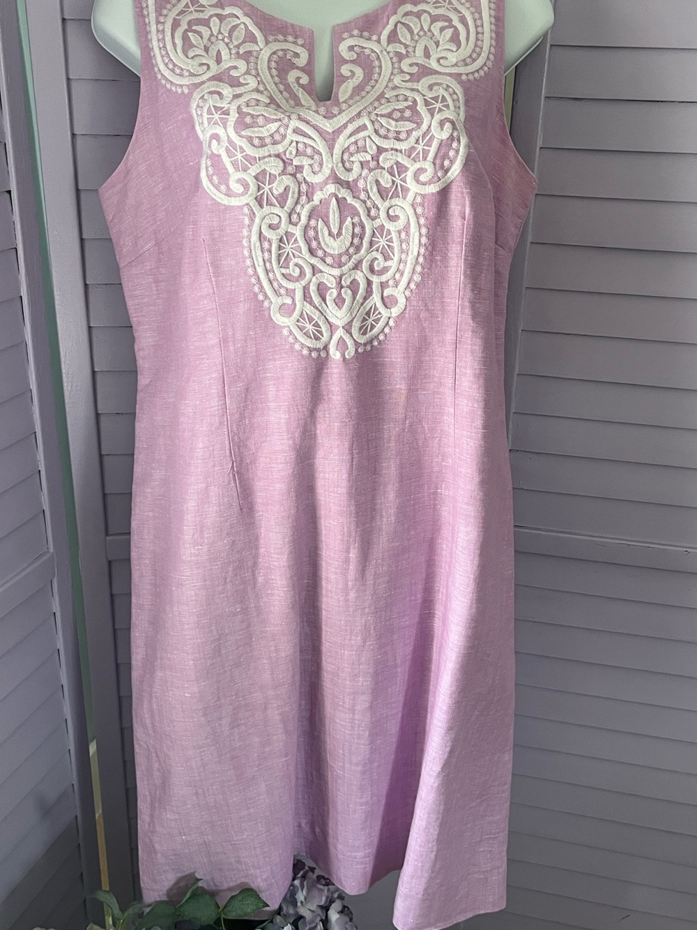 TALBOTS  lavender  Linen sheath with White Embroidered Yoke SIZE 6.